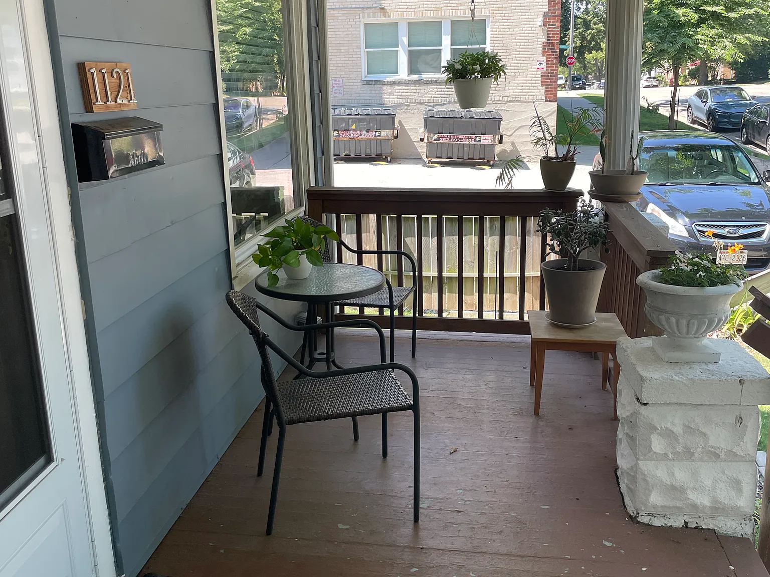 3 bed, 1017 sqft, $2,350 — Photo 3