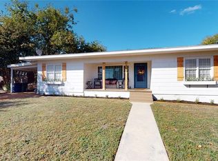 200 E Graves St, Burnet, TX 78611