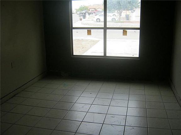 5th image of 5779 Sanderling Dr
