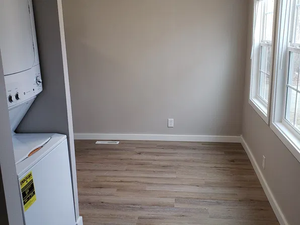 223 SE 121st Rd APT 4, Warrensburg, MO 64093