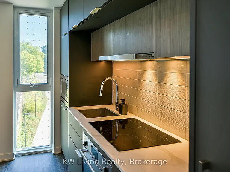 185 Alberta Ave #303 — Photo 26