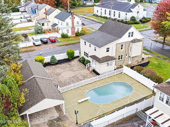 4th image of 100 N Loveland Ave