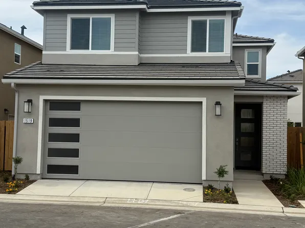 1519 Redbrick Ln, Clovis, CA