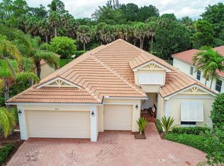 9261 Plantation Estates Dr, West Palm Beach, FL 33411