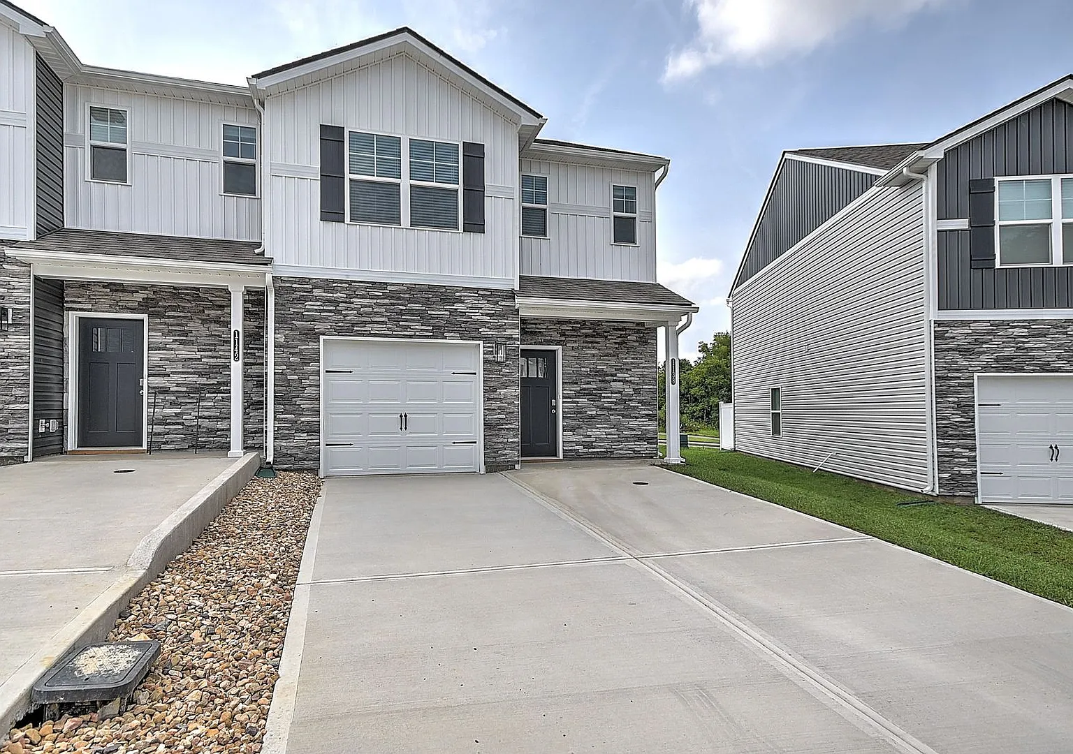 Brand new townhome in Kingsport — Photo 1
