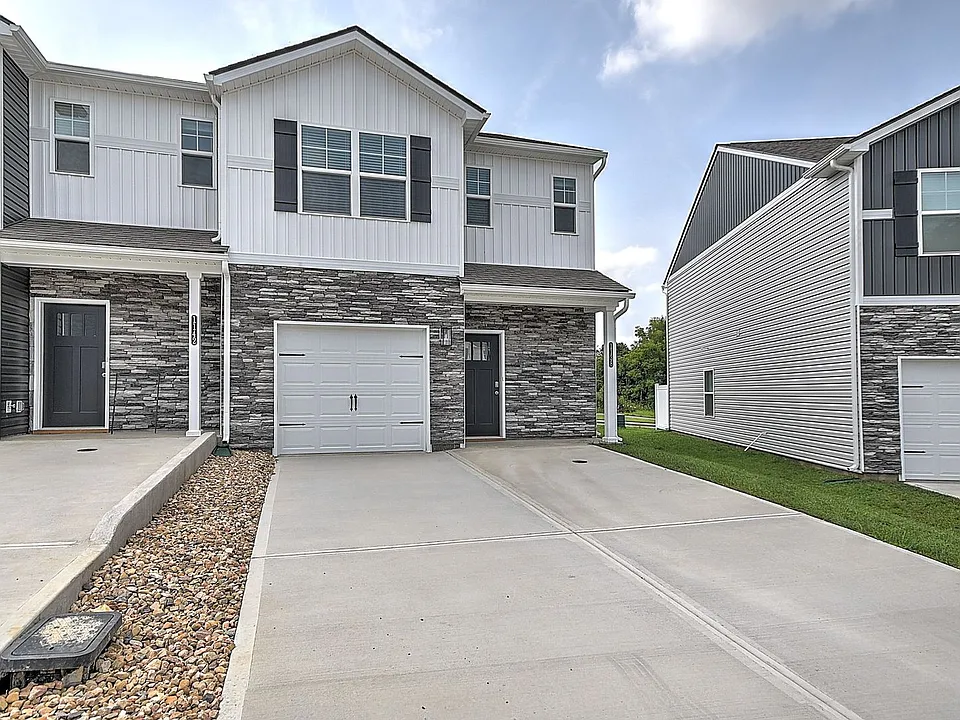 1138 Wenna Way
