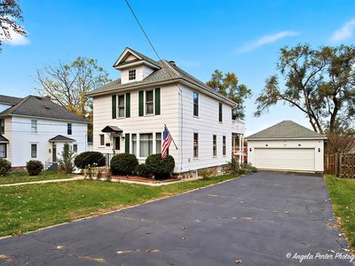 3804 Waukegan Rd, McHenry, IL, 60050