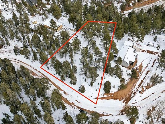 2nd image of 694 Horseshoe Dr