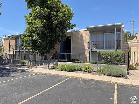 2nd image of 127 E 1100 N APT 4