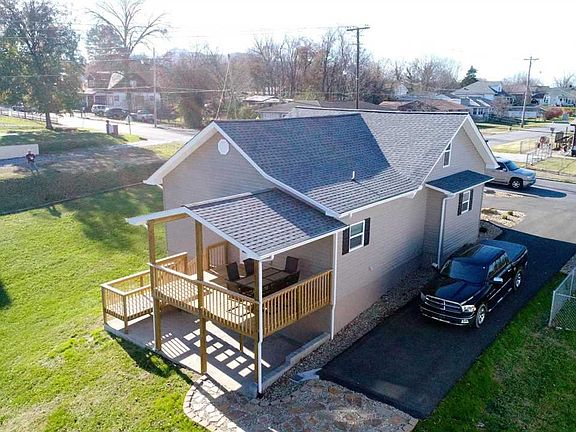 5th image of 264 Woodlawn Ave