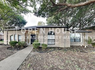 1052 Fairview Dr, Wylie, TX 75098