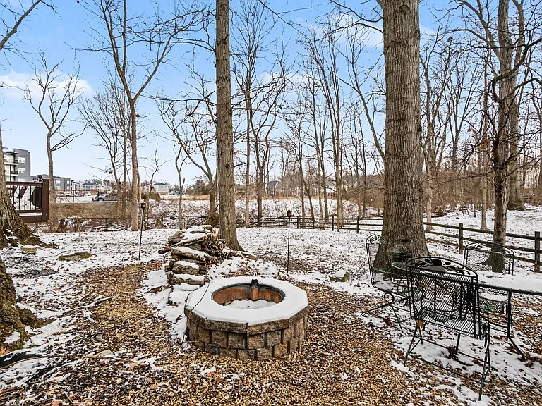 4289 Pinetree Ln — Photo 34