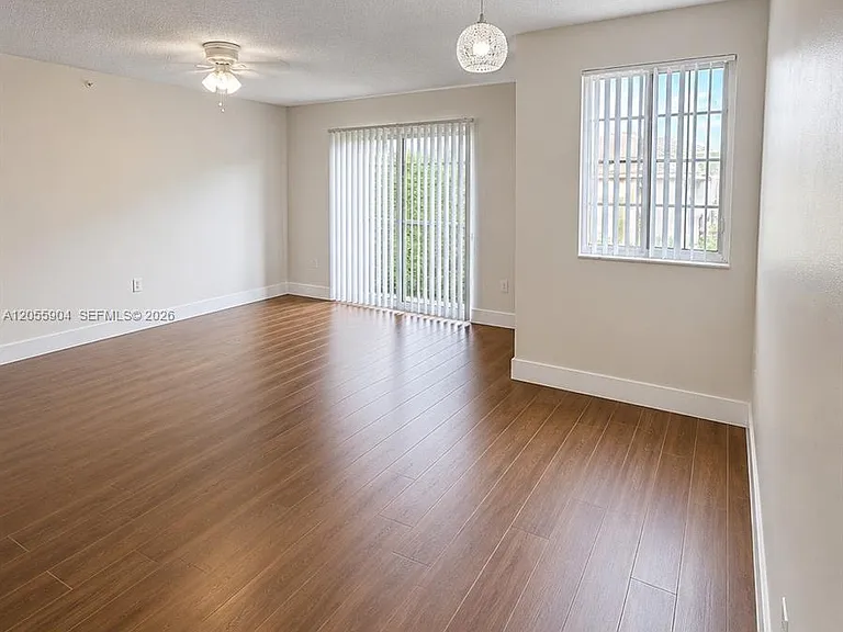 4195 N Haverhill Rd #305 — Photo 4