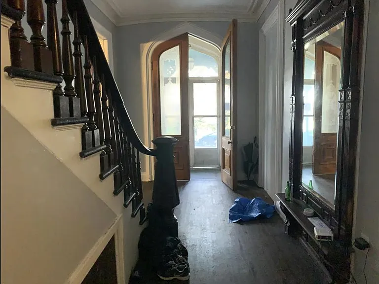 125 Murray St — Photo 5