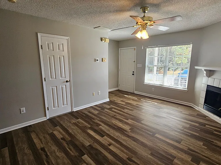 2125 Brandymill Ln — Photo 14