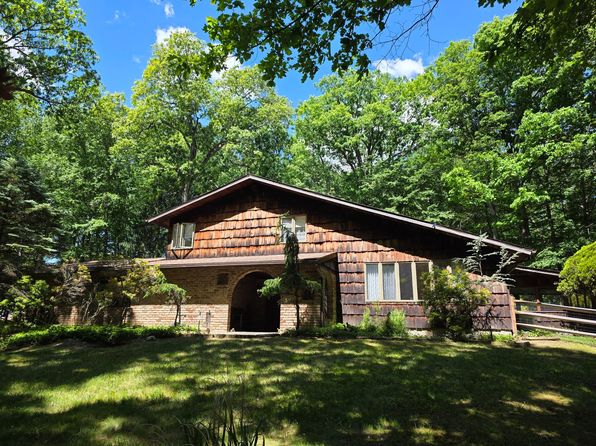 197 Winchester Dr