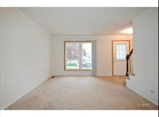 2147 Hassell Rd, Hoffman Estates, IL 60169