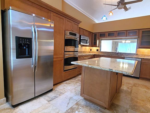 3rd image of 1103 Metwood Ct