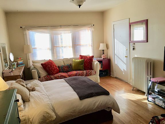 2nd image of 522 S College Ave #1