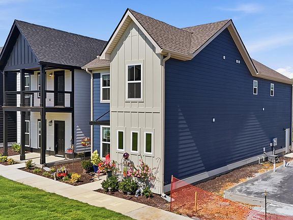4th image of 1616 Cotton Way