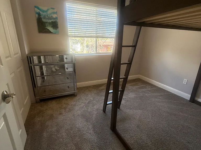 Twin bed