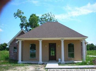 3863 Plantation Ridge Dr, Addis, LA 70710