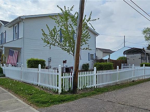 5th image of 101 E Washington St