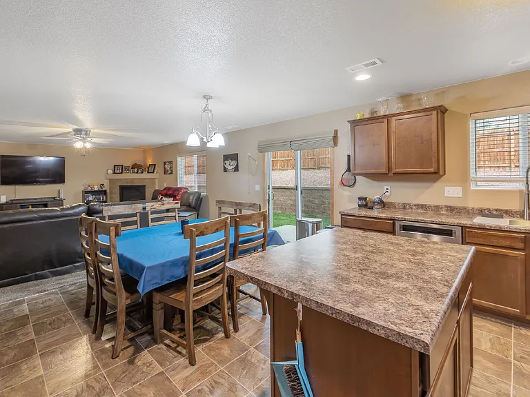 7520 Dellwood Ln — Photo 10