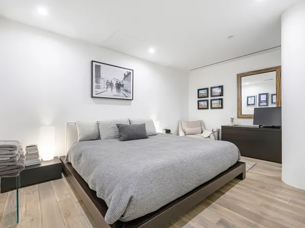 15 Renwick Street image 21 of 27