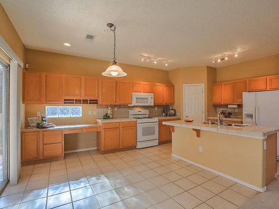 4th image of 10338 Longmont Pl NW