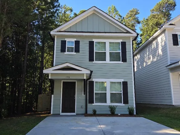 178 Village Run, Harlem, GA 30814