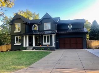 8907 Frances St, Omaha, NE 68124