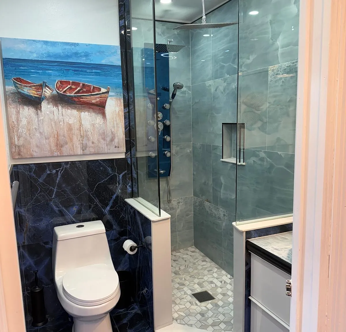 2 bed, 944 sqft, $2,000 — Photo 4