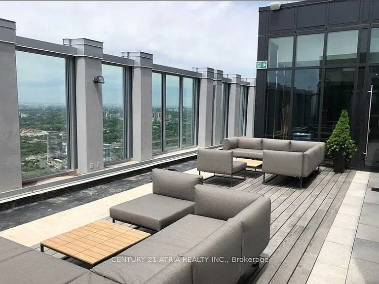 1 Yorkville Ave #2201 — Photo 13