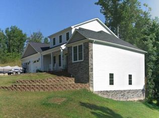 502 Cross Creek Dr, Marion, NC 28752