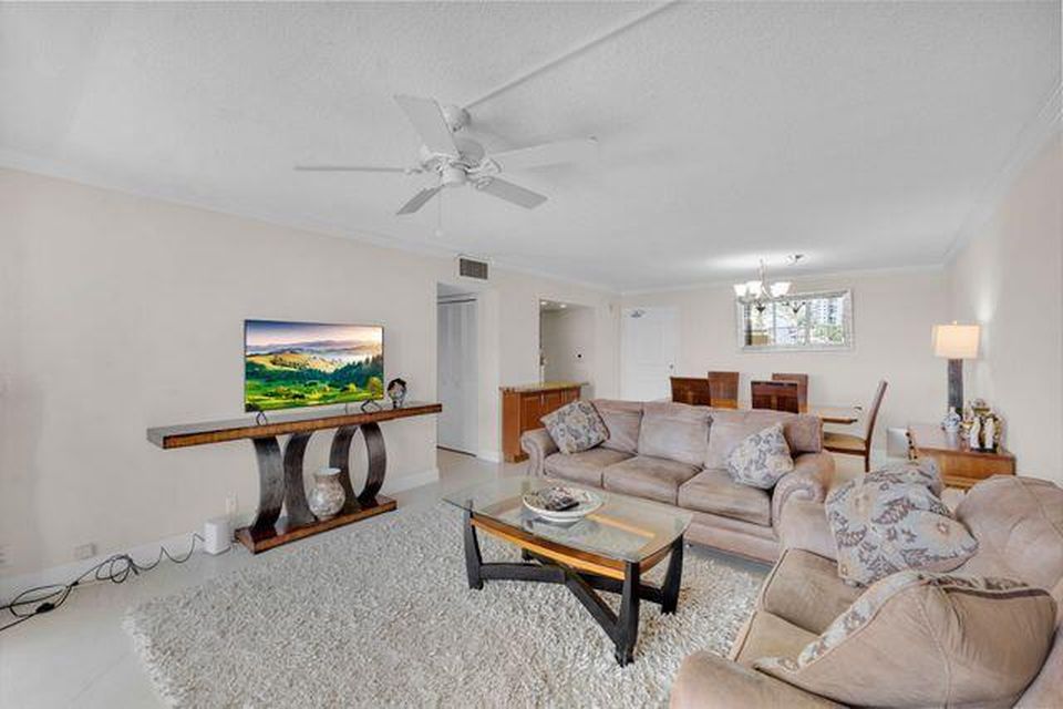 1200 HIBISCUS Avenue #1406, photo 6