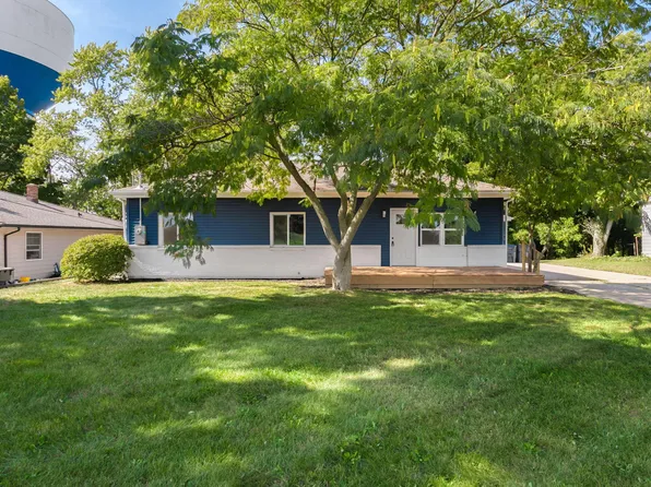 3118 Cleveland Ave, Saint Joseph, MI 49085