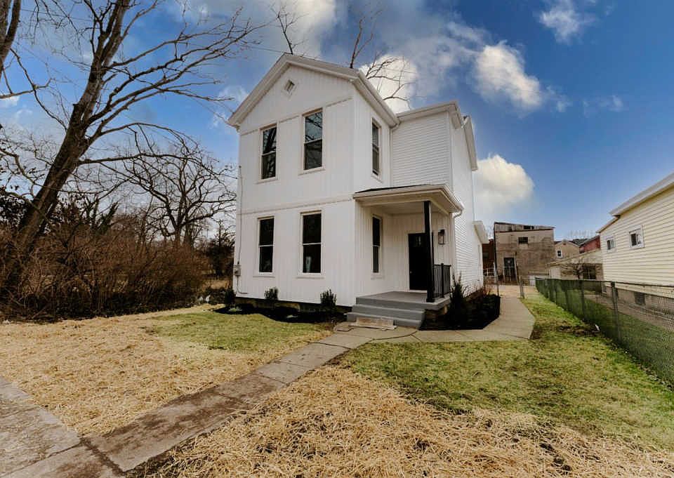 1st image of 6015 Sierra St