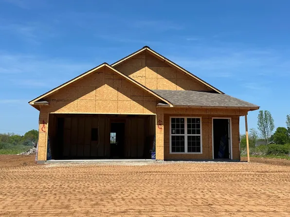 73 Shadowgrass Ln, Anniston, AL 36207