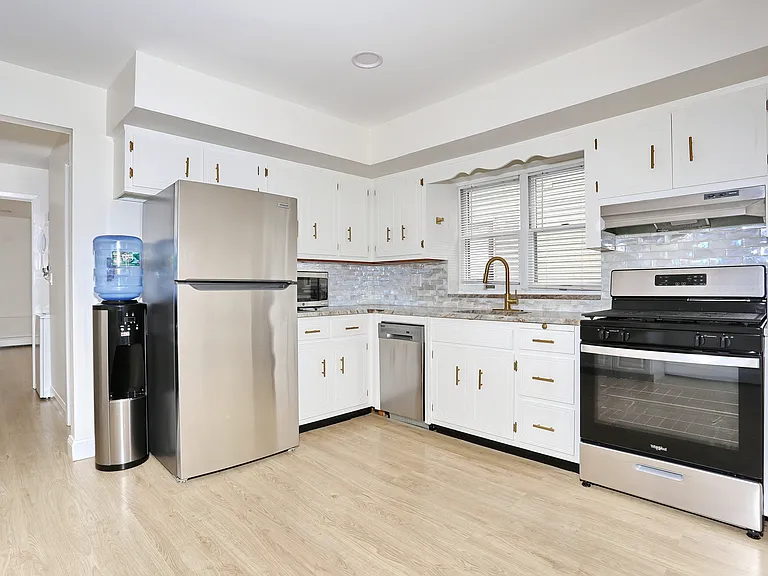 40 Avenue C #1 — Photo 6