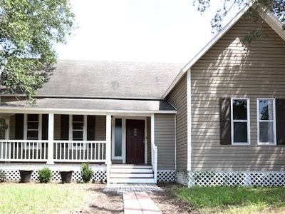 810 W Jones St, Beeville, TX, 78102