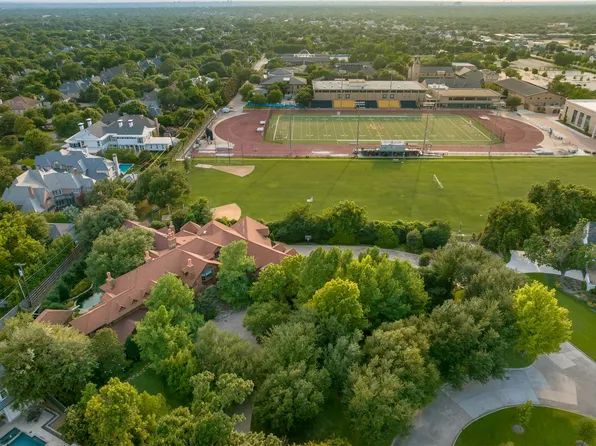 6300 Brookshire Dr, Dallas, TX 75230