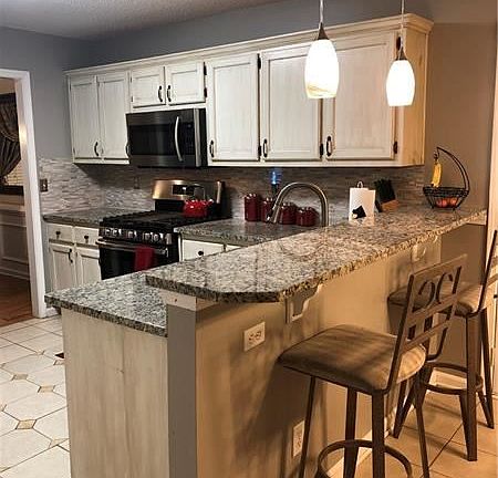 3rd image of 540 Heathgate Dr