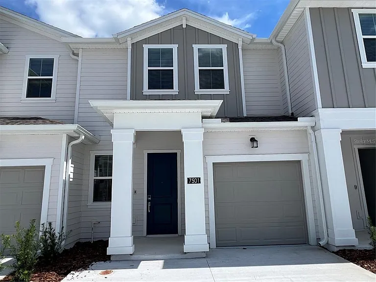 7501 Stone Creek Trl — Photo 1