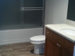 151 John St APT 5D, Seattle, WA 98109