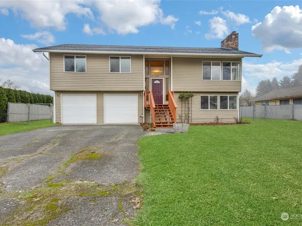 719 Melody Lane, Enumclaw, WA 98022