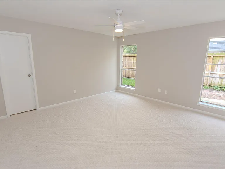6703 Stonewater — Photo 11