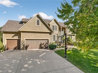 11902 W 131st Ter, Overland Park, KS 66213