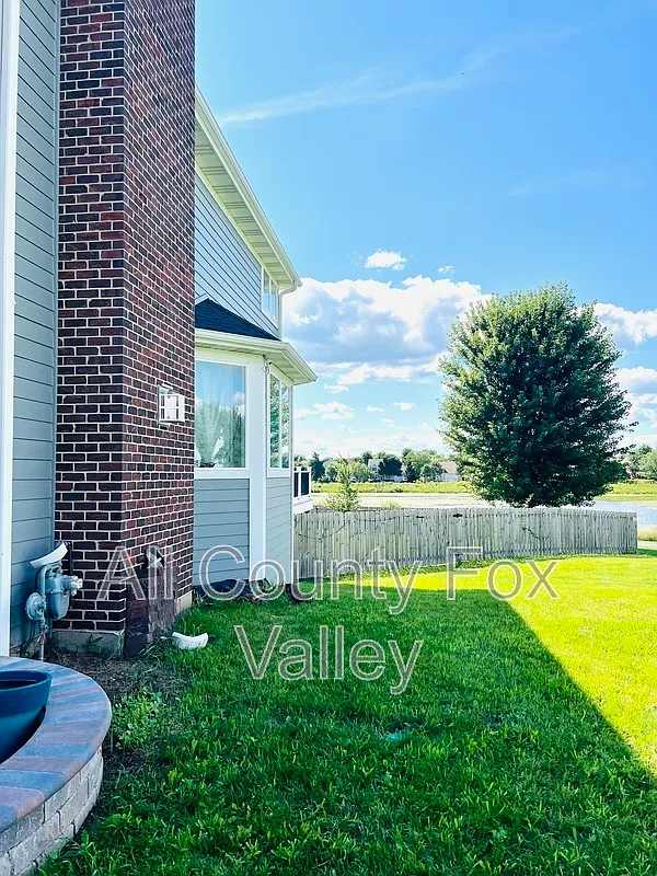 5 bed, 4.0 bath, $4,495 — Photo 3