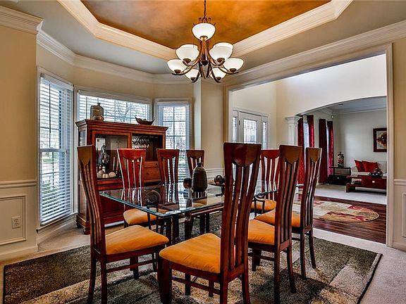 4th image of 1051 Trailway Cir